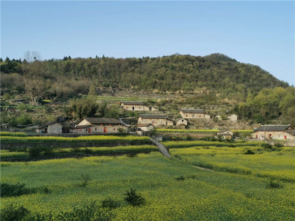 威奕勝景觀丨南岔灣百年石屋景觀