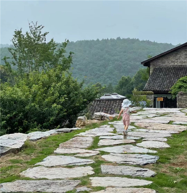 威奕勝景觀丨南岔灣百年石屋景觀