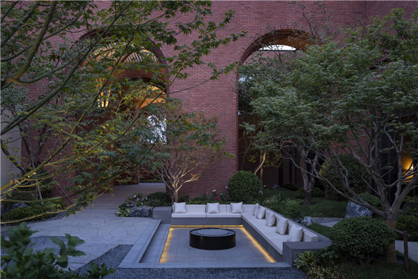 嘉祥花嶼城項目示范區(qū)景觀綠化工程