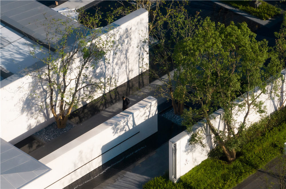 創翌善策周維：設計師的立身與進階之道