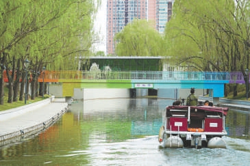 千姿百態(tài)二十四橋“點(diǎn)睛”亮馬河