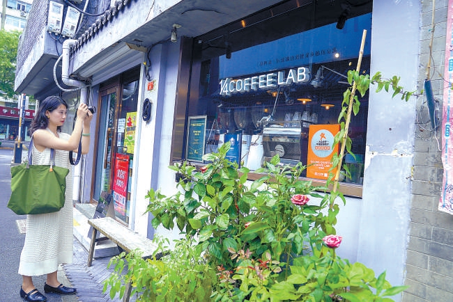 北京:胡同漫游折射古都新韻