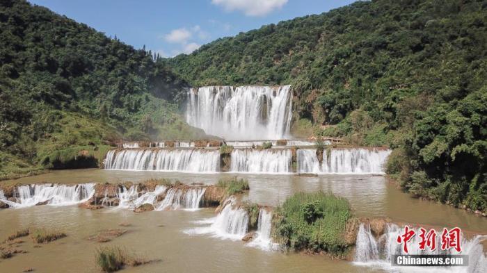 嚴禁偷窺大好河山?“圍欄擋景”到底在擋什么?