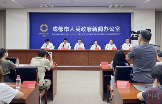 成都不斷探索公園城市建設(shè)實踐路徑