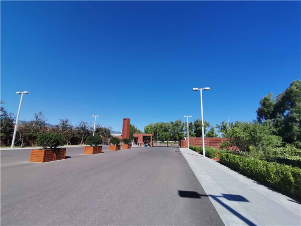 園冶杯參賽作品丨人大附中北大附小聯(lián)合實(shí)驗(yàn)學(xué)校入口景觀提升