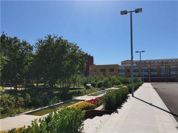 園冶杯參賽作品丨人大附中北大附小聯(lián)合實(shí)驗(yàn)學(xué)校入口景觀提升