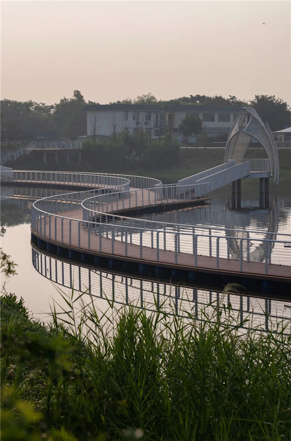 無錫太湖流域小溪港魚咀公園