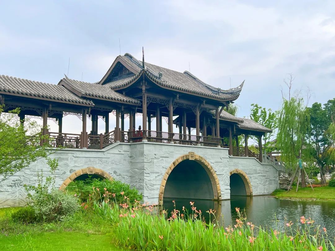 行業(yè)媒體成都世園行丨天府藝術(shù)公園蜀園