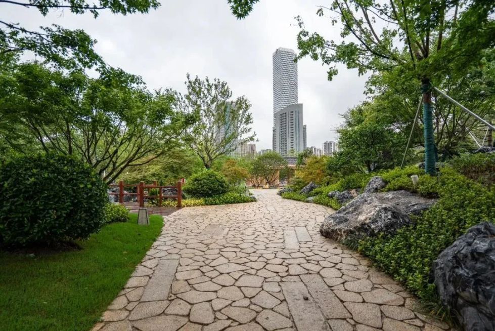 上海世博文化公園“花藝園”完成竣工驗收