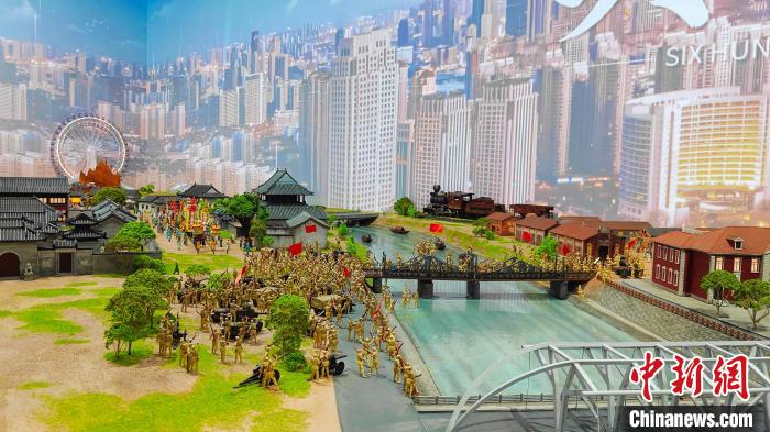 “天津之眼”盤活橋下空間 六百年微縮景觀亮相