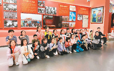 “旅游+”講好紅色文化故事