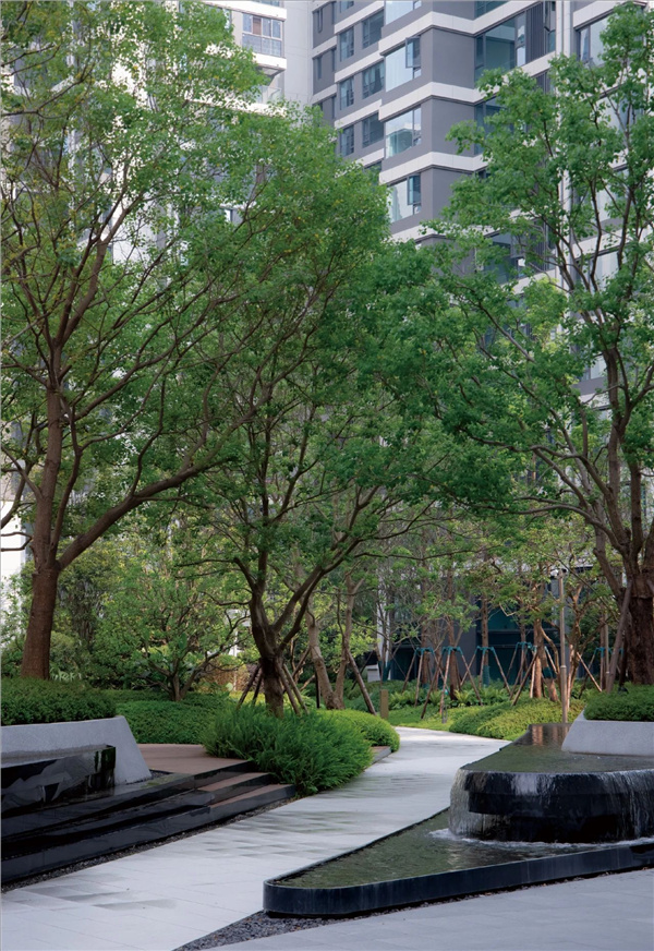 致瀾景觀丨成都國(guó)貿(mào)·鷺原