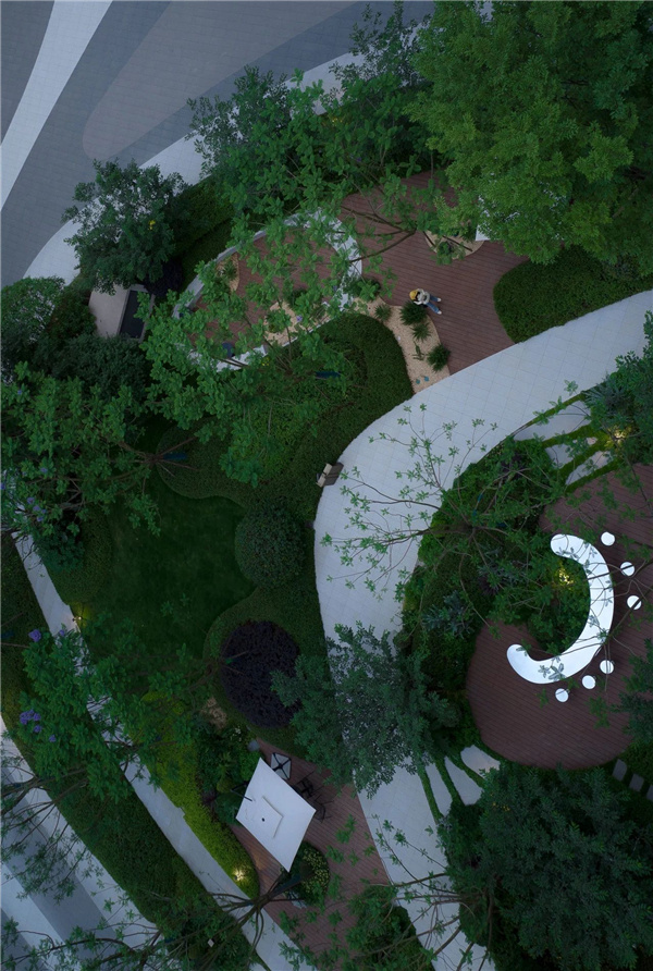 致瀾景觀丨成都國(guó)貿(mào)·鷺原