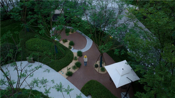 致瀾景觀丨成都國(guó)貿(mào)·鷺原