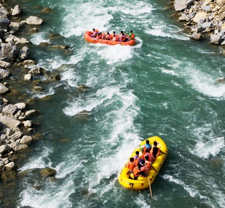 重慶萬盛黑山谷石林和銅鼓灘景區(qū)