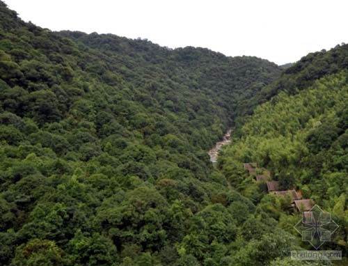 水上生態(tài)度假村