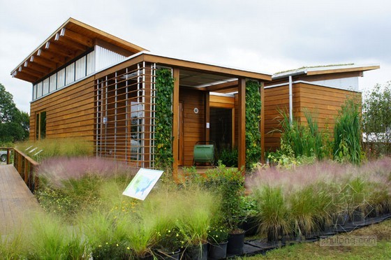 水邊節(jié)能住宅