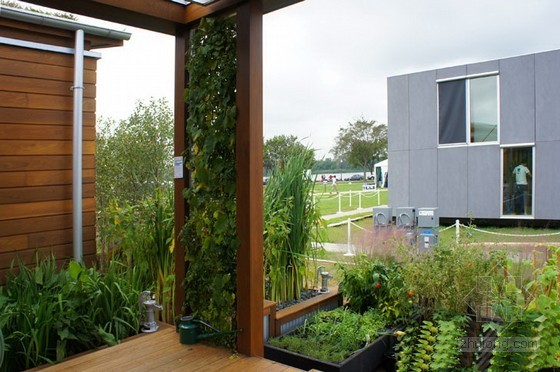 水邊節(jié)能住宅