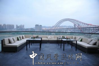 重慶鵬匯CBD項目示范區(qū)及會所景觀設(shè)計