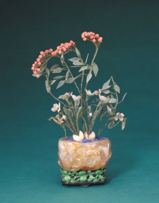 料石花卉盆景,清,造辦處造,通高31cm。