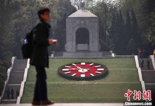 “花卉大鐘”亮相南京雨花臺