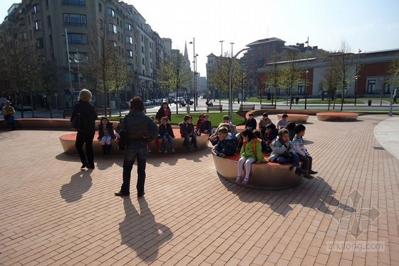 Balmori Associates設(shè)計的巴克斯廣場 中國風(fēng)景園林網(wǎng)