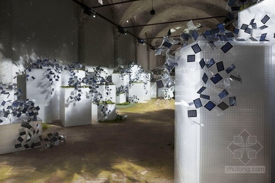 米蘭設(shè)計周上展出的太陽能城市景觀