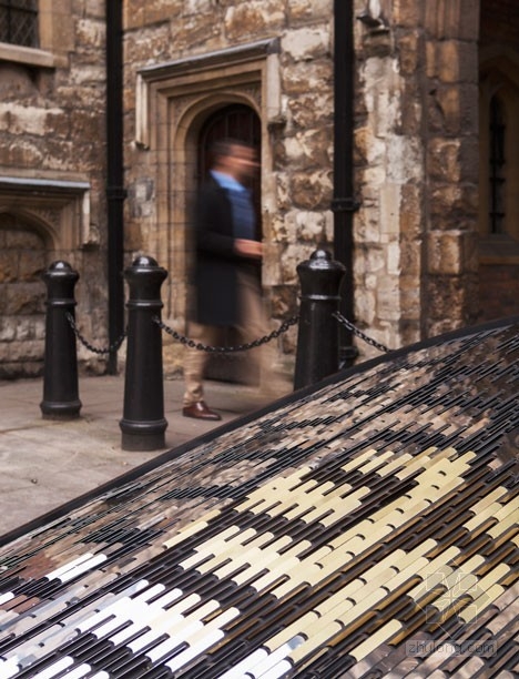 Giles Miller設計的“建筑之心”景觀小品