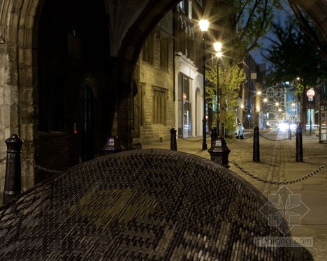 Giles Miller設計的“建筑之心”景觀小品