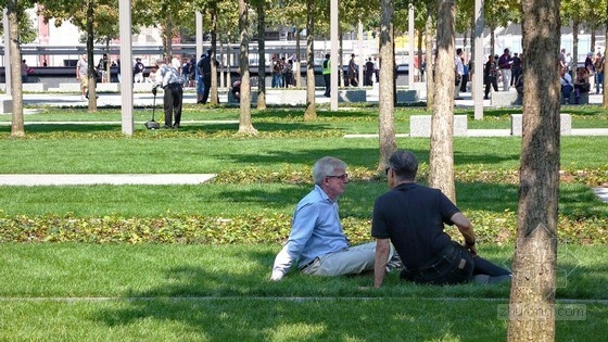 PWP景觀事務所設計的911國家紀念館