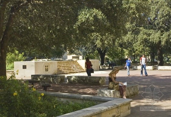 佐佐木公司設計的美國圣愛德華大學景觀總體規劃