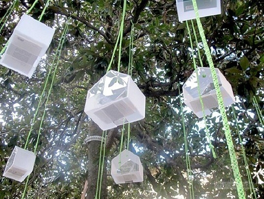 自由懸浮城市圖書館