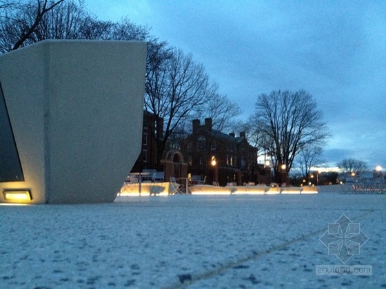 哈佛大學(xué)校園廣場