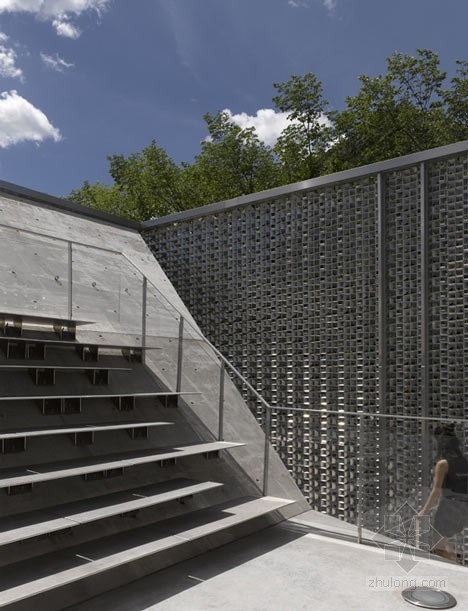 加拿大舊市場(chǎng)廣場(chǎng)舞臺(tái)設(shè)計(jì)