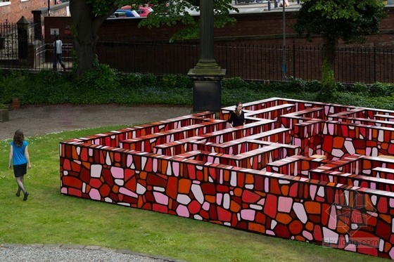 Richard Woods設(shè)計(jì)的約克郡迷宮