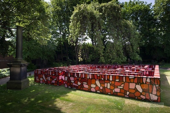 Richard Woods設(shè)計的約克郡迷宮