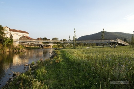 ARPAE設計的法國默爾特河畔的朗萊塔珀發展項目