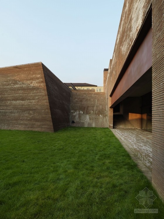 Archea設計的意大利Merate廣場