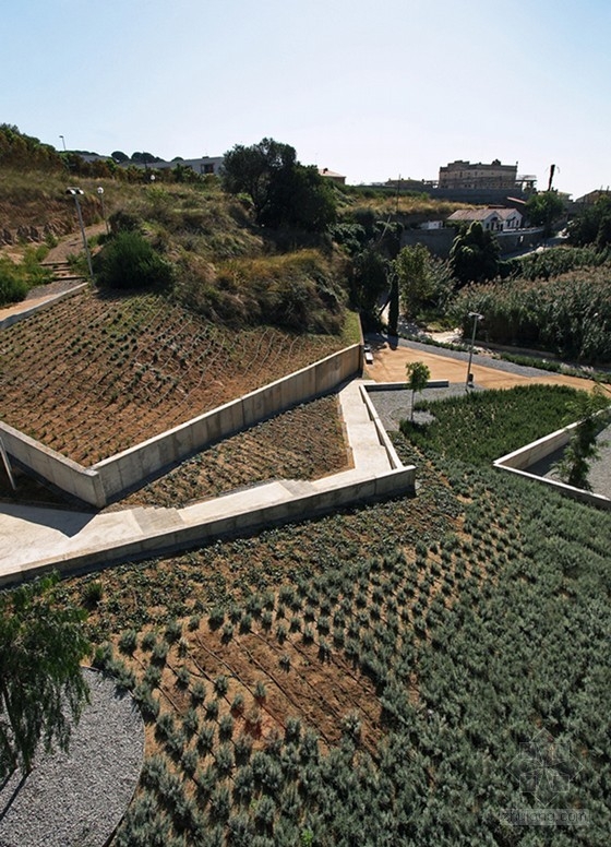 巴塞羅納坎喬丹娜居民區規劃