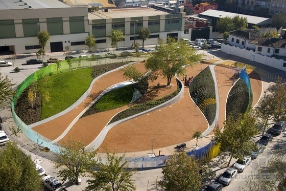 西班牙格蘭納達(dá)的ERAS DE CRISTO公共空間場(chǎng)地規(guī)劃