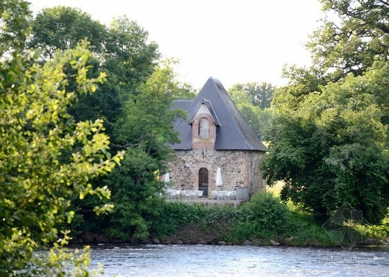 2013法國布瓦布榭莊園夏季研討會