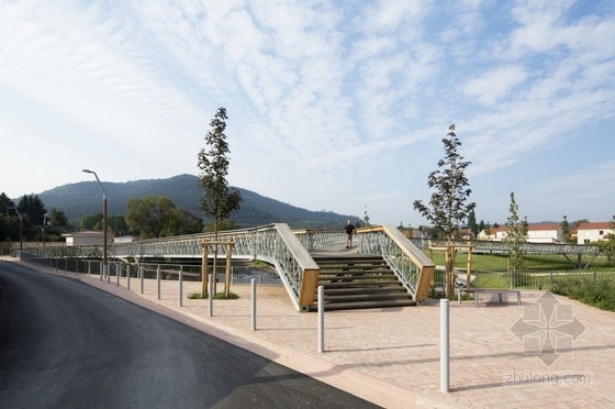 ARPAE設(shè)計(jì)的法國(guó)默爾特河畔的朗萊塔珀發(fā)展項(xiàng)目