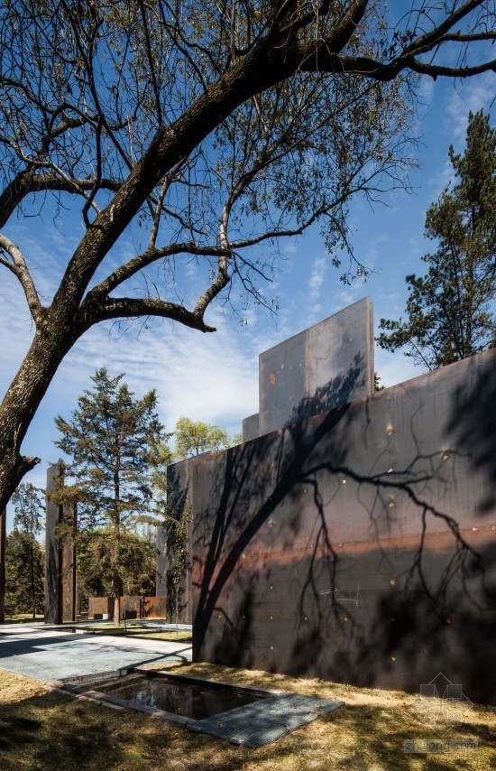 暴力受害者紀念園