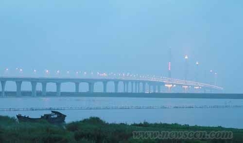 紹興大橋“架”出發展新天地