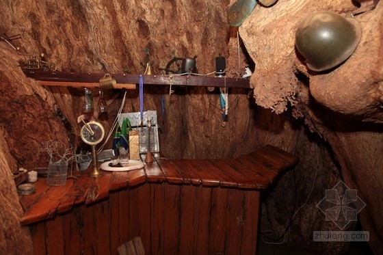 南非6000年樹齡猴面包樹上的陽光酒吧