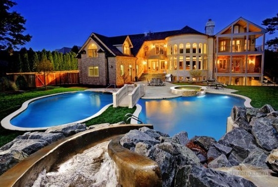 自由形態泳池的景觀設計