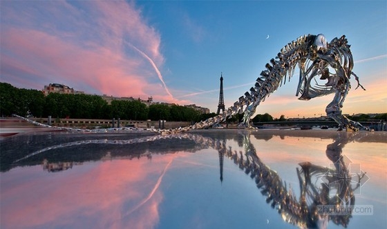 塞納河畔的霸王龍雕塑設計