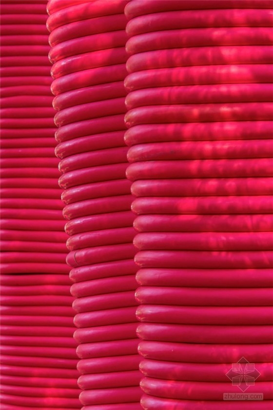 加拿大國際花園節作品：粉色的沖撞