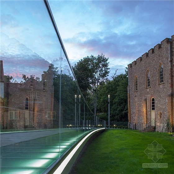 美國麻省陶頓市城堡綠橋