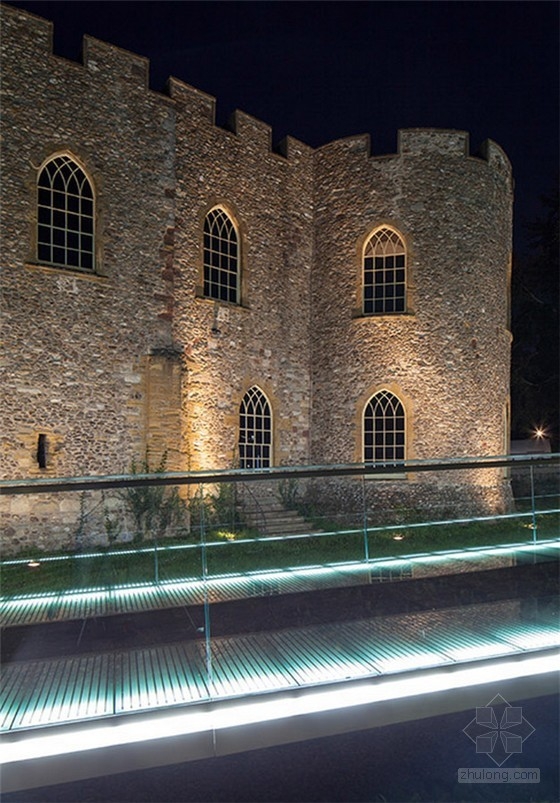 美國麻省陶頓市城堡綠橋